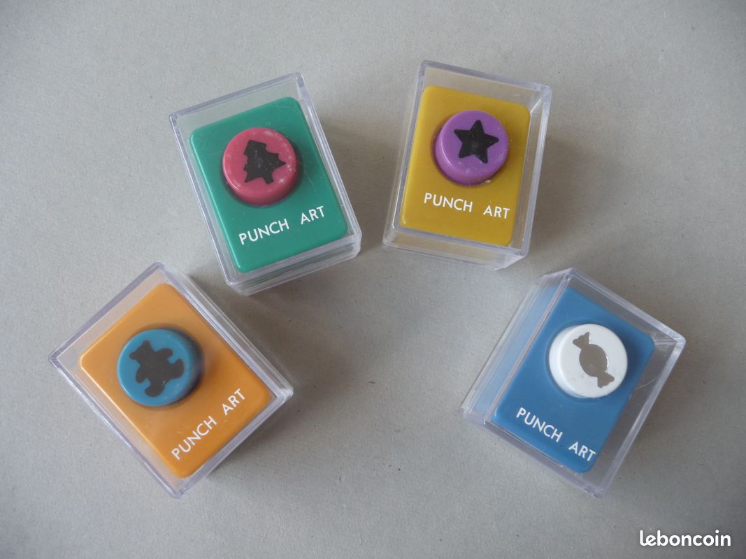 ♥ 4 mini PERFORATRICES pour scrapbooking BONBON / ETOILE / NOUNOURS / SAPIN (image 14)