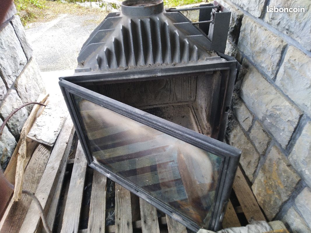 Insert en fonte 14kw bon état général (image 4)