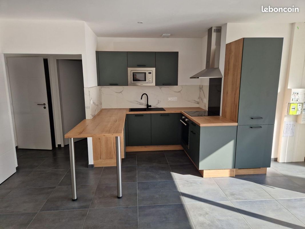 Maison 4 pièces 71 m² · à Mouilleron-le-Captif · 71 m² · 1 000 €
