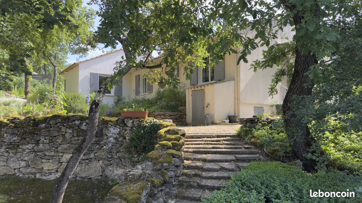 Maison 4 pièces 115 m² · à Rognes · 115 m² · 547 900 €