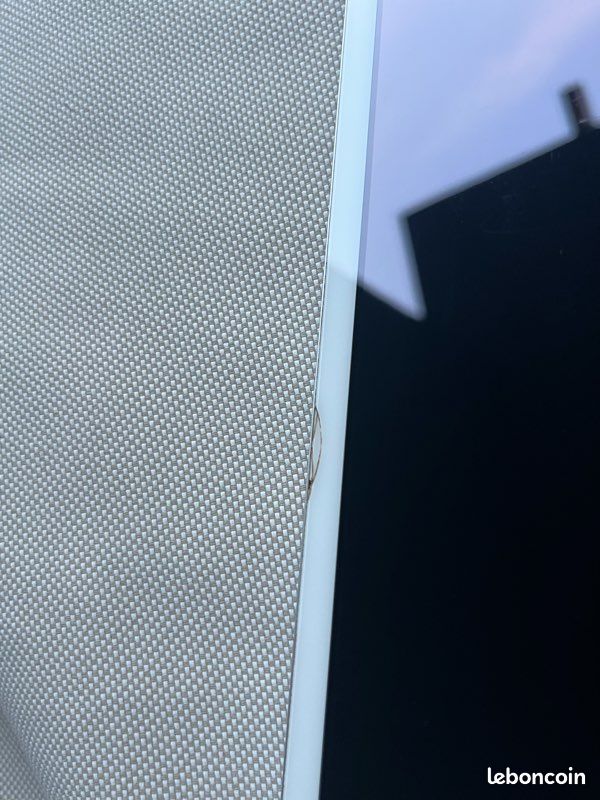 Ipad 7 (image 3)