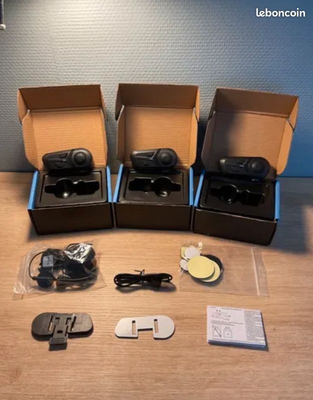 3 intercoms neuves (image 1)