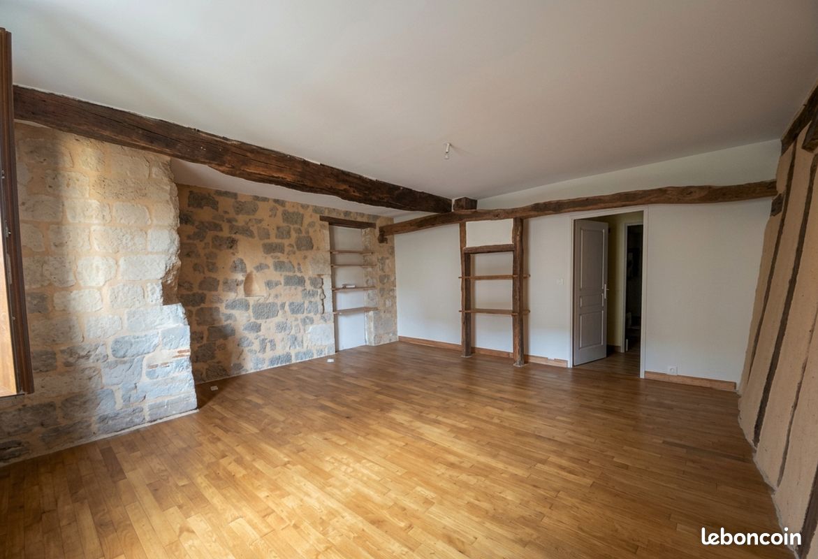 Maison 5 pièces 170 m² · à Nérac · 170 m² · 38 500 €