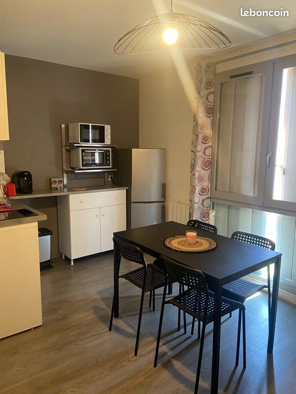 Appartement 1 pièce 18 m² · à Grenoble · 18 m² · 489 €/mois