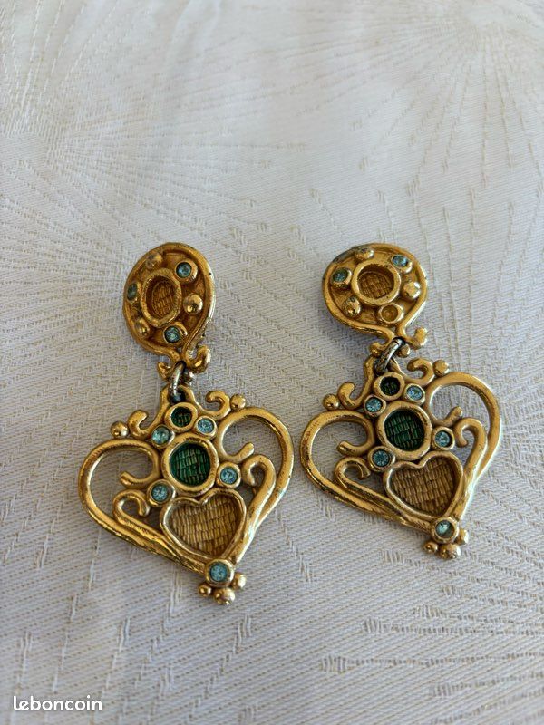 Boucles D'oreilles Jacky De G - Clips En Métal Et Résine - Occasion (vérifier état)