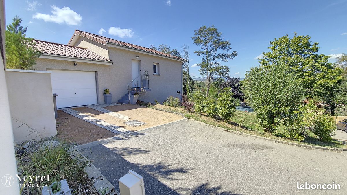 Maison 6 pièces 110 m² · à Chessy · 110 m² · 390 000 €