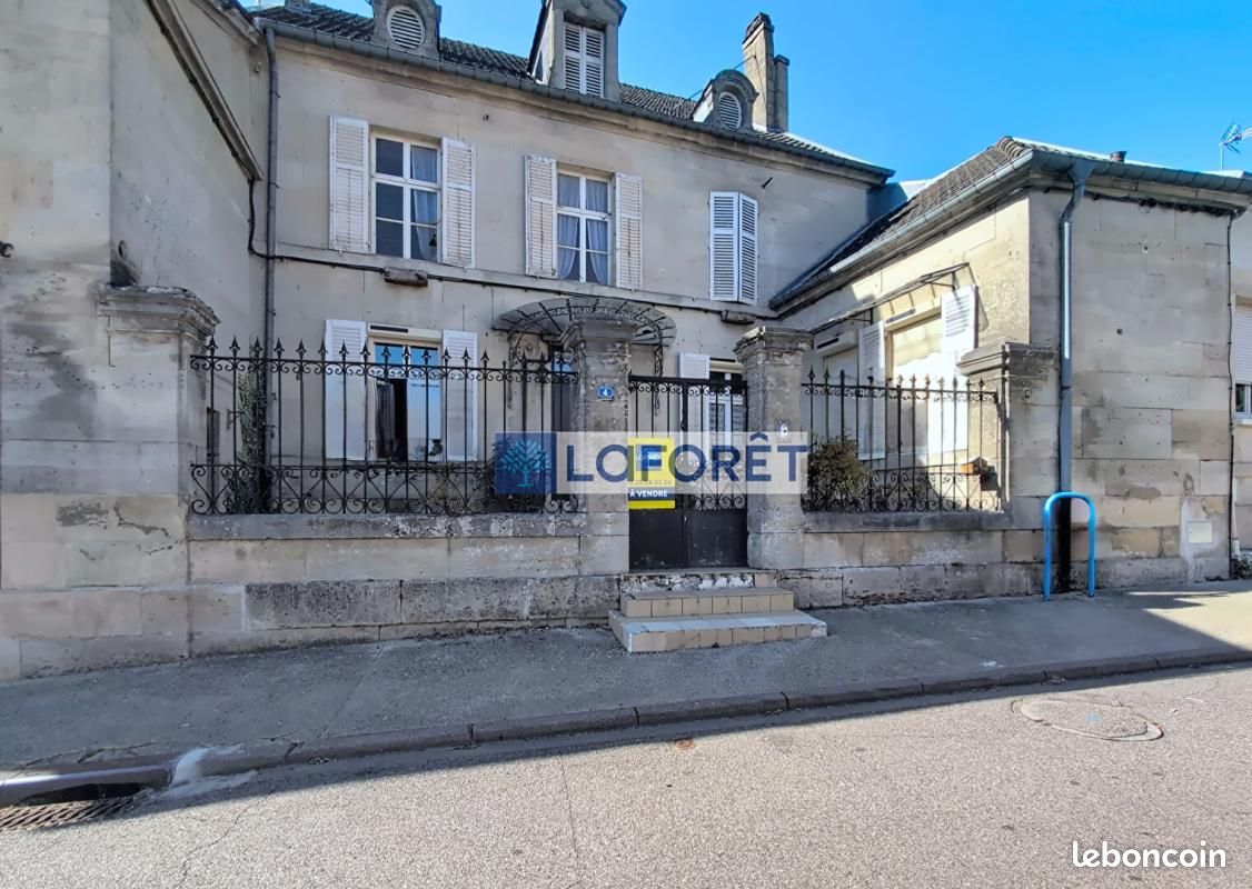 Maison 5 pièces 141 m² · à L'Isle-en-Rigault · 141 m² · 150 000 €