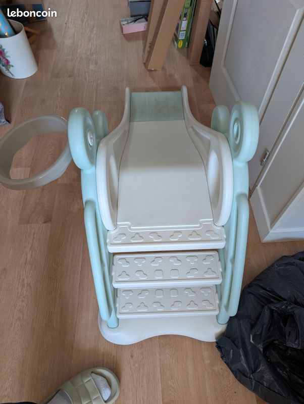 Toboggan YOLEO Avec Panier De Basket – Intérieur/Extérieur, Stable, Antidérapant, Large, Jusqu'à 25 Kg, Dès 2 Ans