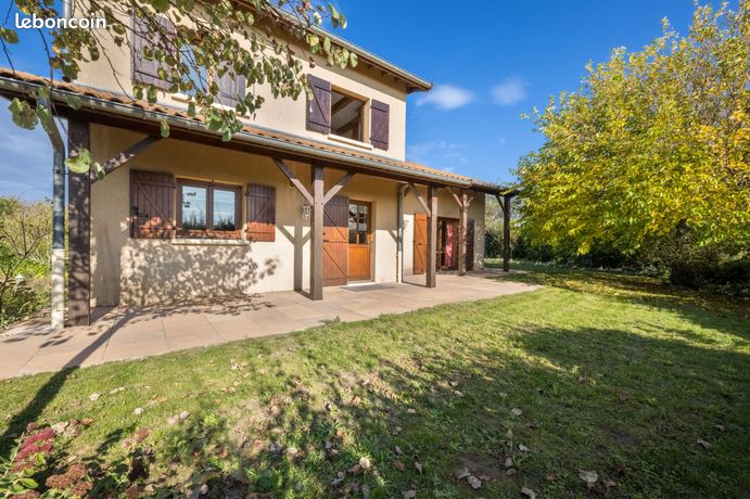 Maison 6 pièces 140 m²
