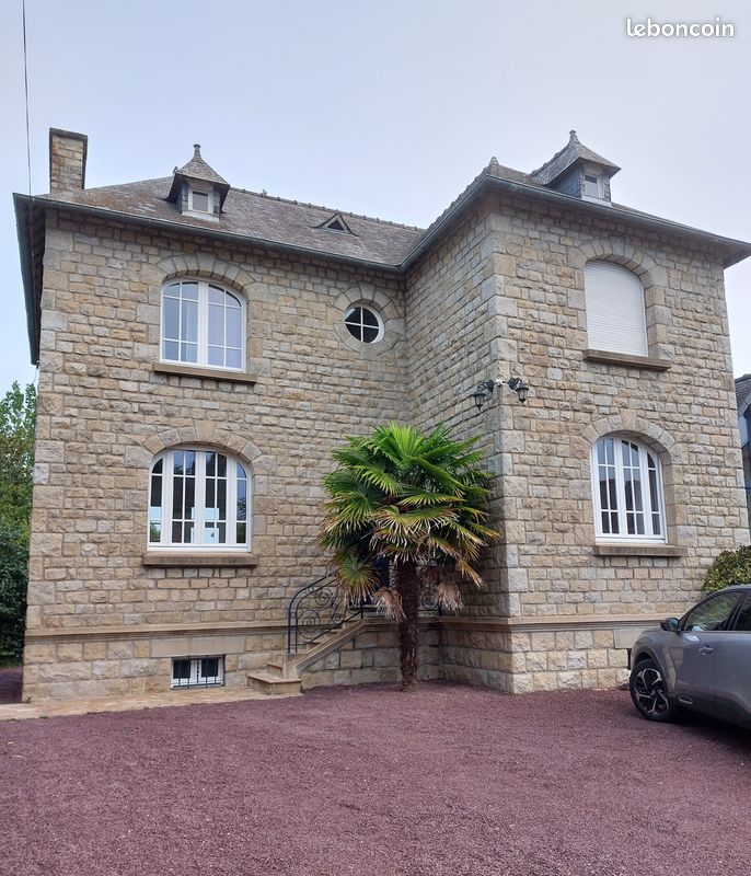 Maison 8 pièces 180 m² · à Liffré · 180 m² · 570 000 €