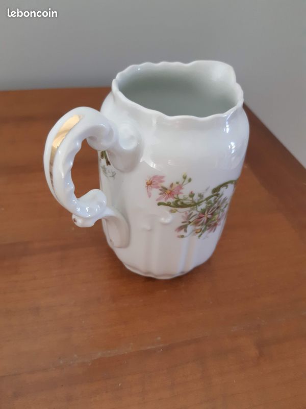 Service à café en porcelaine fine de Limoges-25 pièces (image 11)