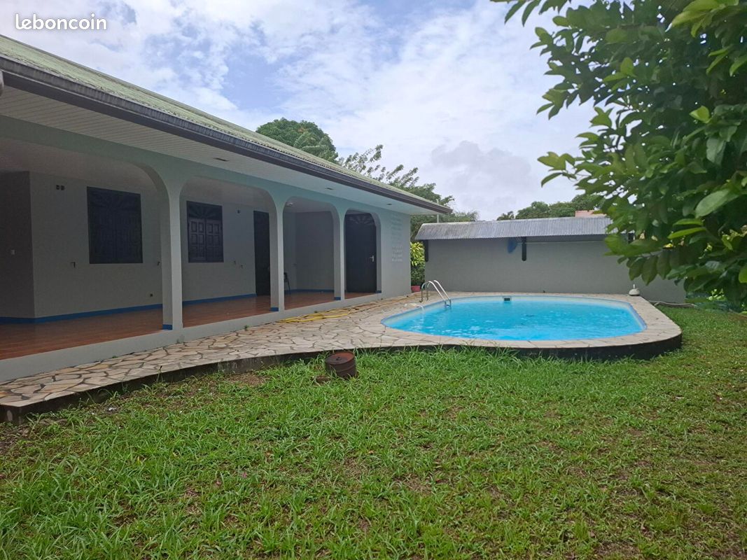 Villa 5 pièces 92 m² (image 1)