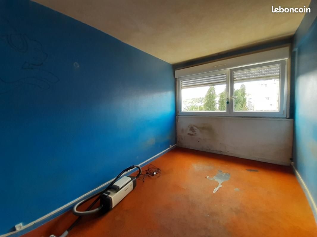 Appartement 4 pièces 64 m² · à Avon · 64 m² · 85 000 €