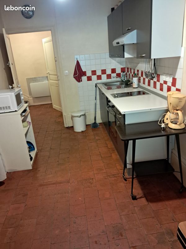 Appartement 1 pièce 35 m² · à Moulins-Engilbert · 35 m² · 370 €/mois
