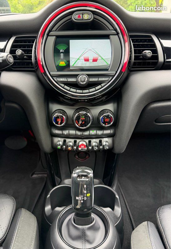 MINI COOPER F55 136 ch BVA7 PURE BURGUNDY | TOIT PANO | CARPLAY | HUD | GARANTIE 12 MOIS (image 9)