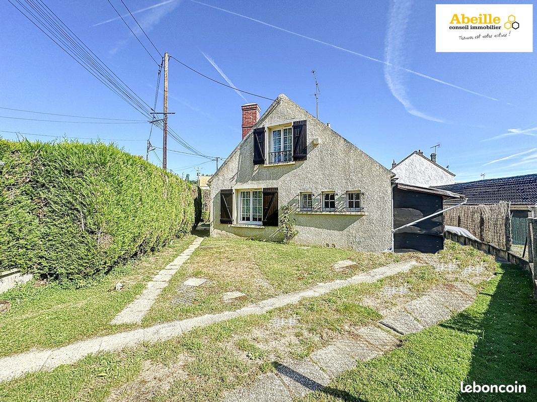 Maison 4 pièces 82 m² · au Val-Saint-Germain · 82 m² · 250 000 €