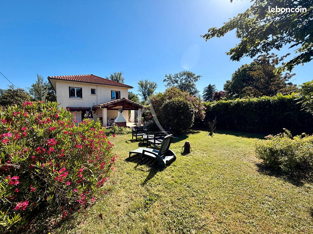 Maison 6 pièces 106 m² (image 1)