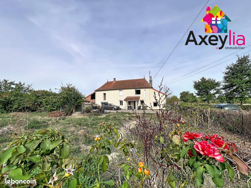 Maison 6 pièces 113 m² · à Marcigny · 113 m² · 120 000 €