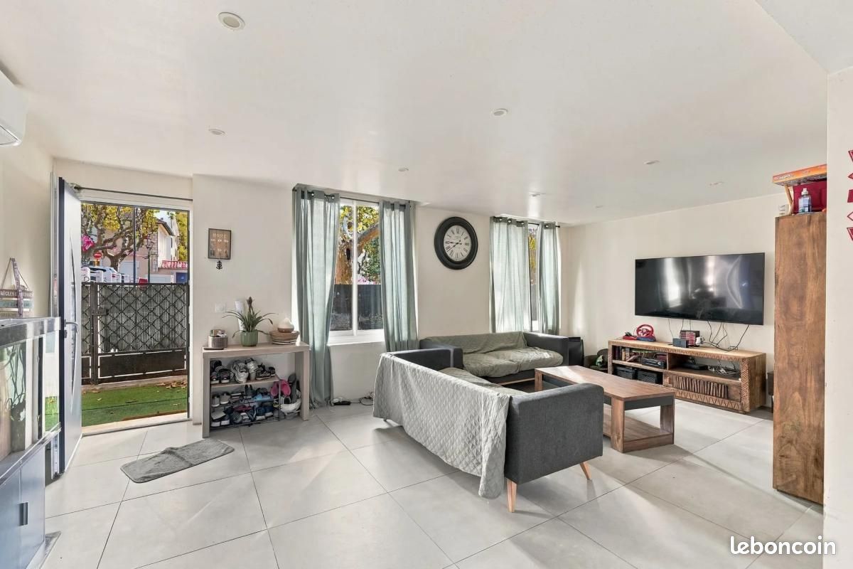 Appartement 4 pièces 104 m² · à Puget-sur-Argens · 104 m² · 295 000 €