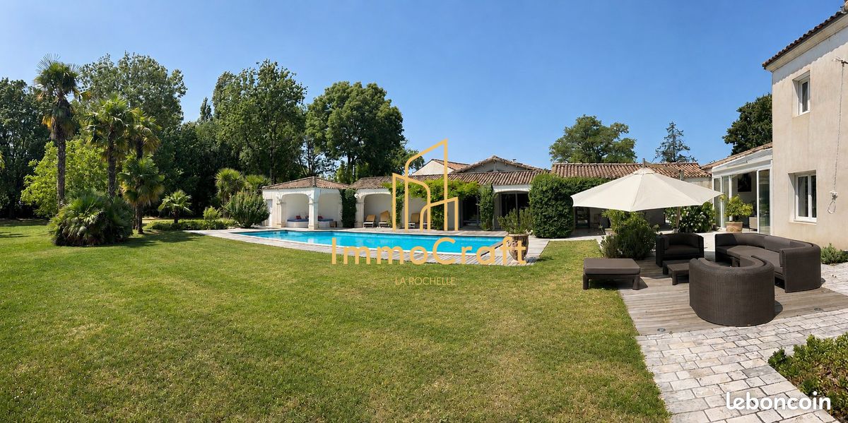 Maison 16 pièces 544 m² · à La Rochelle · 544 m² · 3 465 000 €