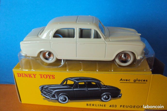 Miniature Peugeot 403 Berline Beige - Dinky Toys / Atlas - Édition Spéciale Noël 2012 - 1/43 - NEUVE