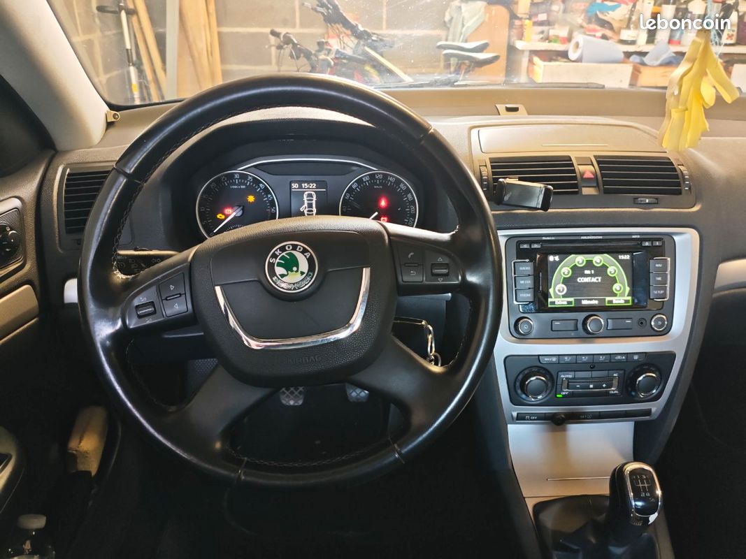 Octavia 1.6TDI 105 cv (image 2)