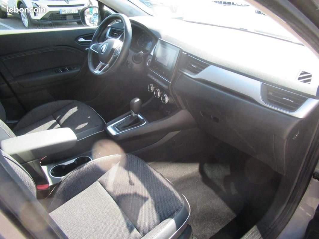 Renault Captur E-Tech full hybrid 145 Techno (image 10)