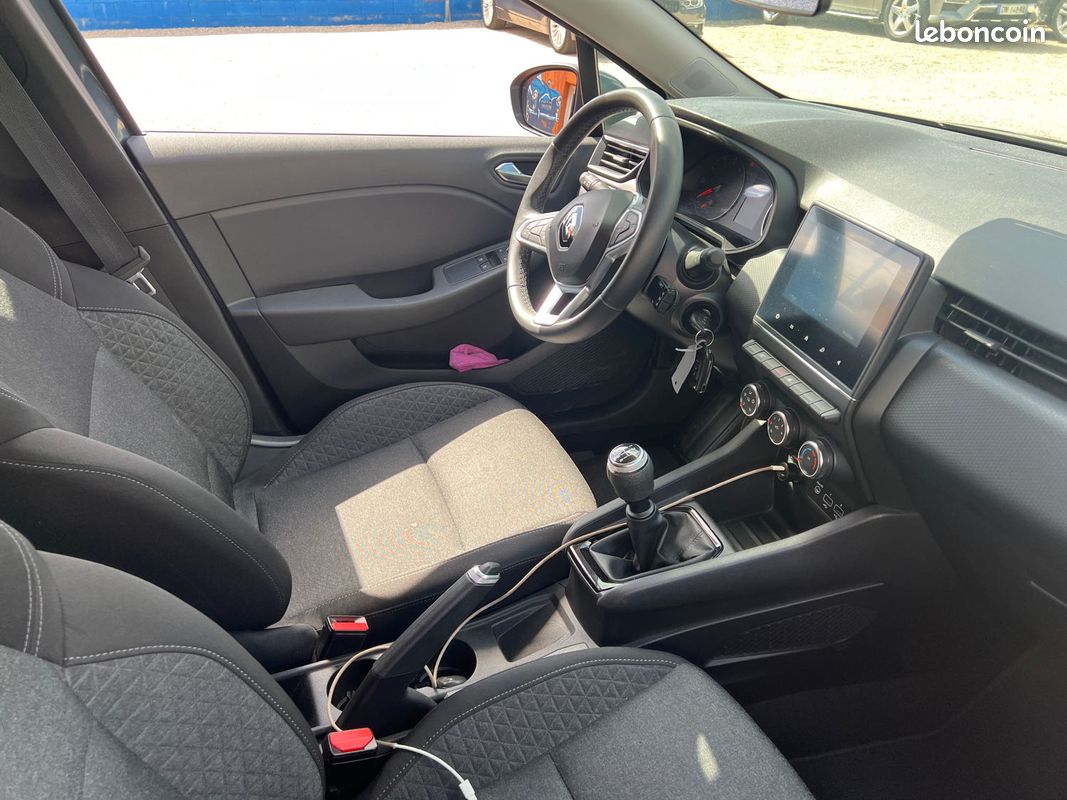Renault clio v 1.0 sce 65 limited 2022 (image 10)