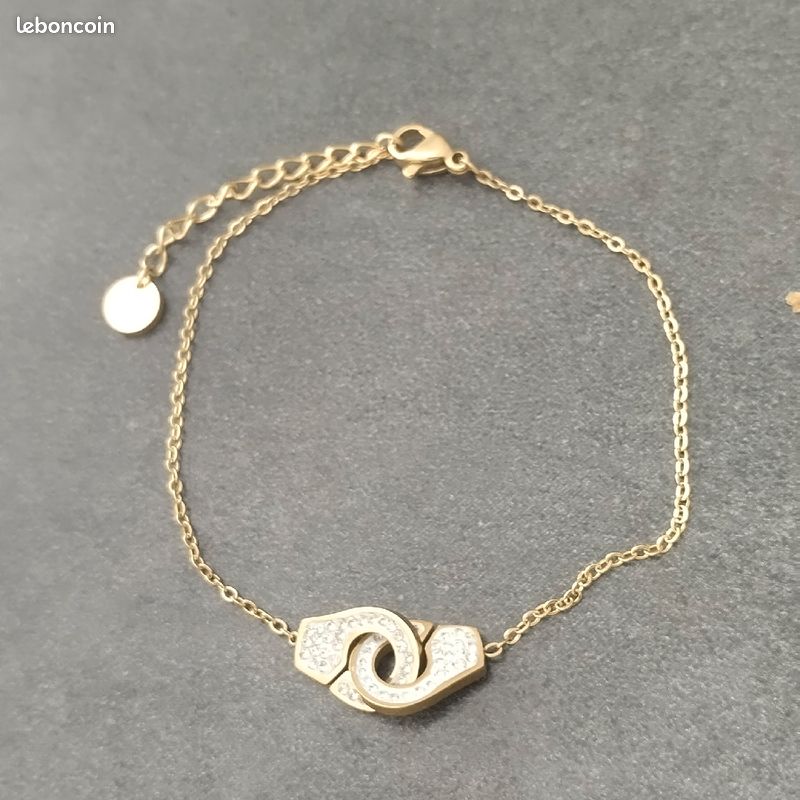 Vente de bijoux fantaisie en acier inoxydable (image 1)