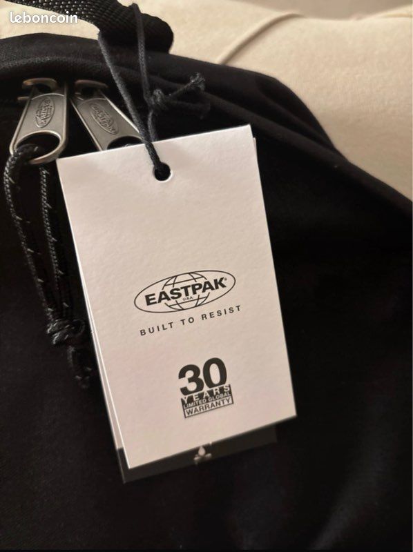 Sac eastpack noir neuf (image 4)
