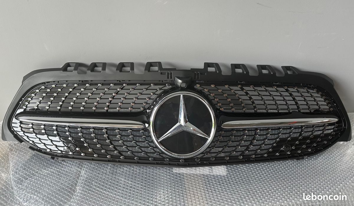 Calandre Inférieure Avant AMG-Line Pour Mercedes Classe A W177 (2018-2022) – Noir, ABS, Facile à Monter
