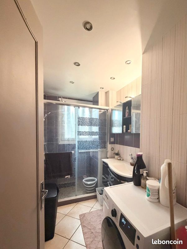 Appartement a louer vaulx-en-velin - Surfyn