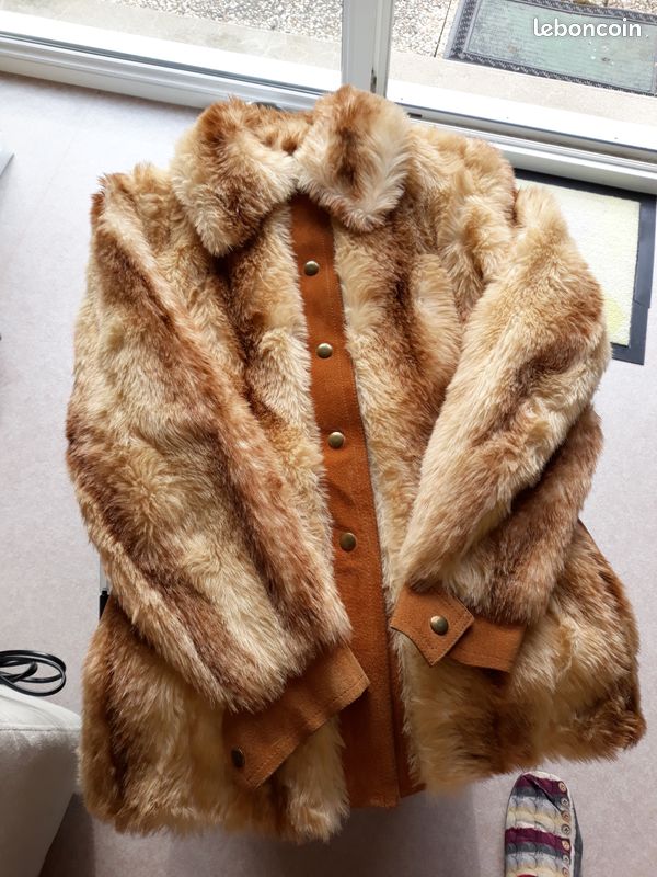 Veste imitation fourrure (image 1)