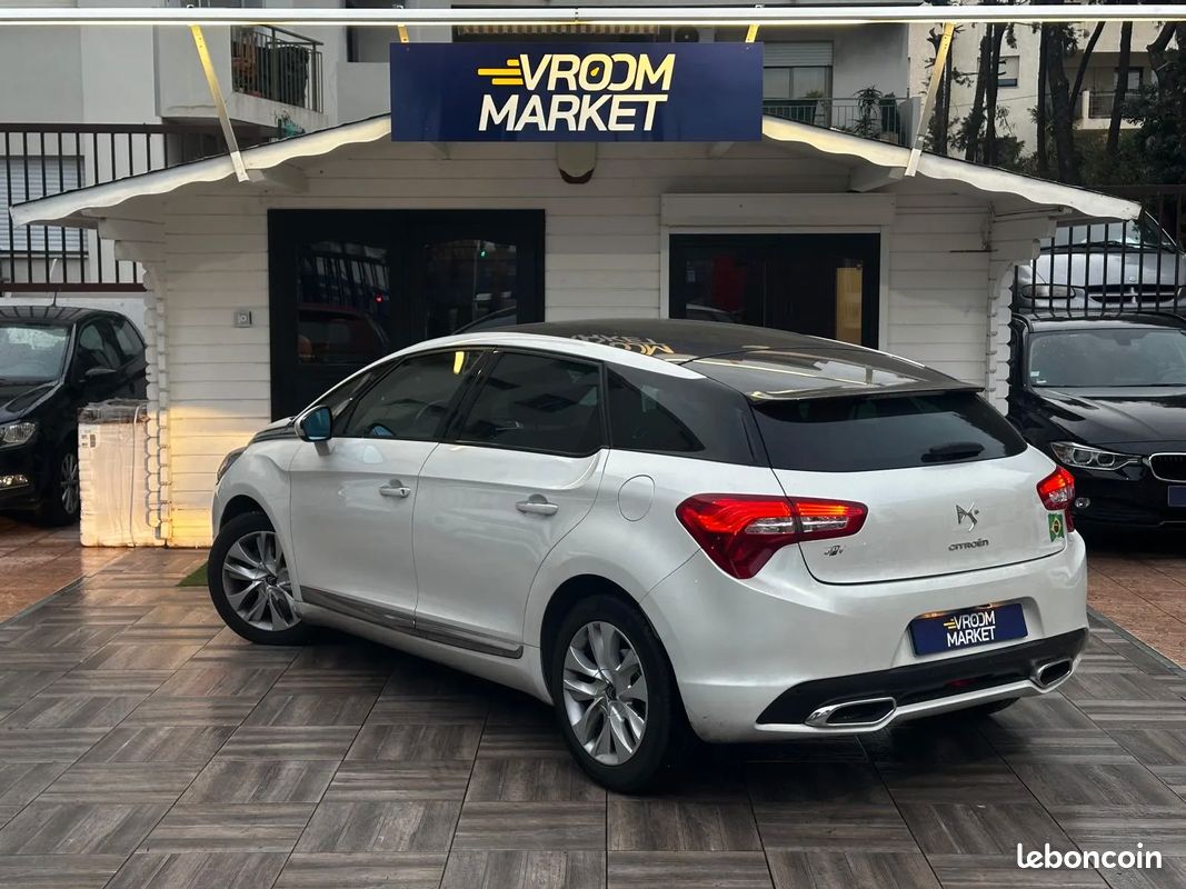 CITROEN DS5 1.6 D 120ch SO CHIC - 2014 - 110 000 km - Toit panoramique (image 3)