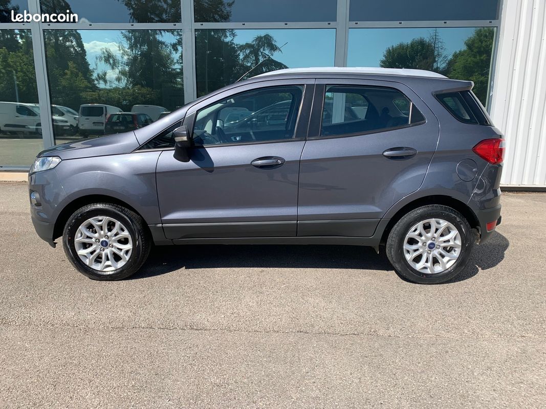 Ford ECOSPORT 125 TITANIUM (image 3)