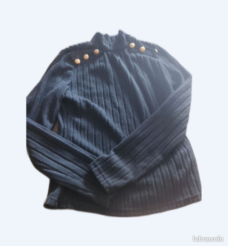 Tee shirt (image 1)