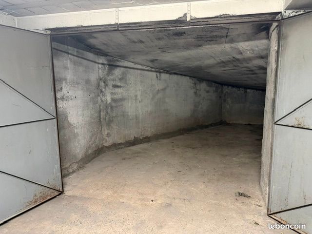 Parking 13 m² · à Le Cannet · 13 m² · 26 000 €