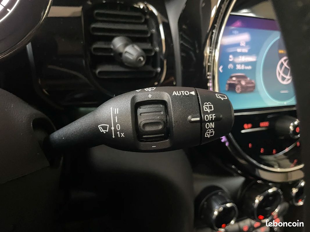 Mini Cooper Classic 136 CH CAMDEM 3P / TOIT OUVRANT (image 19)