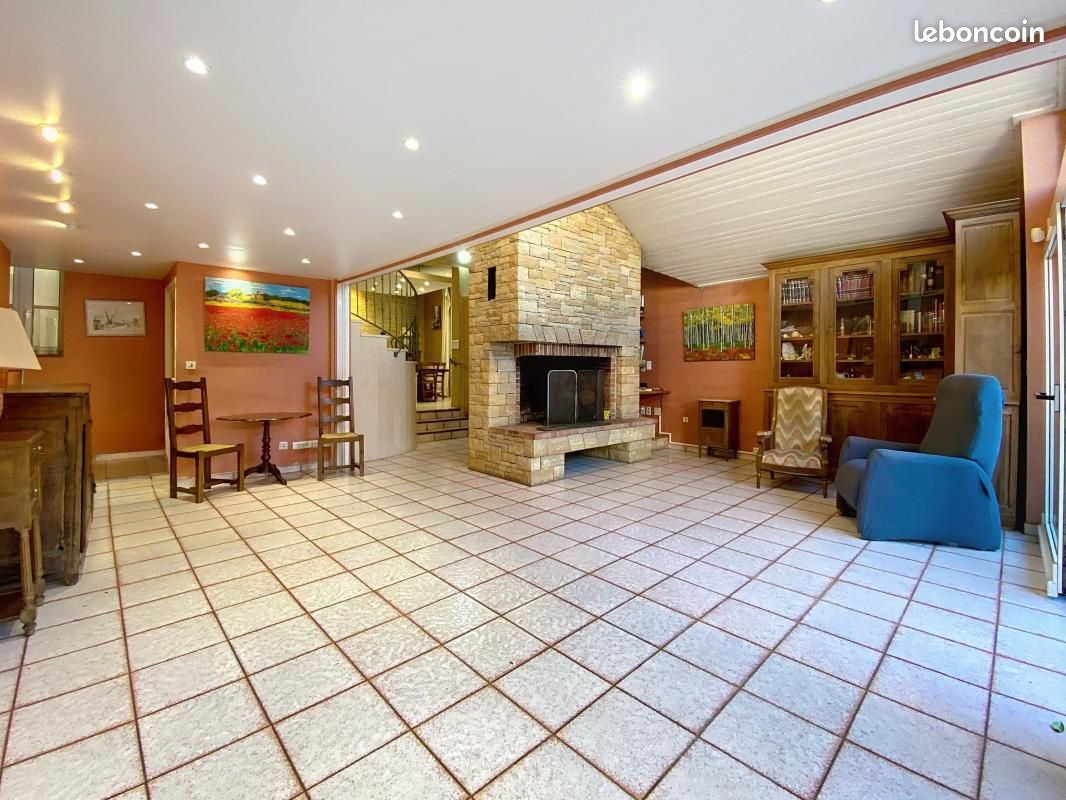 Maison 5 pièces 235 m² · à Agen · 235 m² · 224 900 €