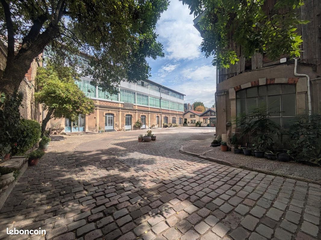 Appartement 2 pièces 81 m² · à Nancy · 81 m² · 220 000 €