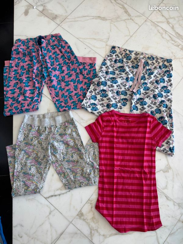 Grand lot vêtements femme / ado – Disney, Stitch, vintage, tops, jeans, pyjamas (image 6)