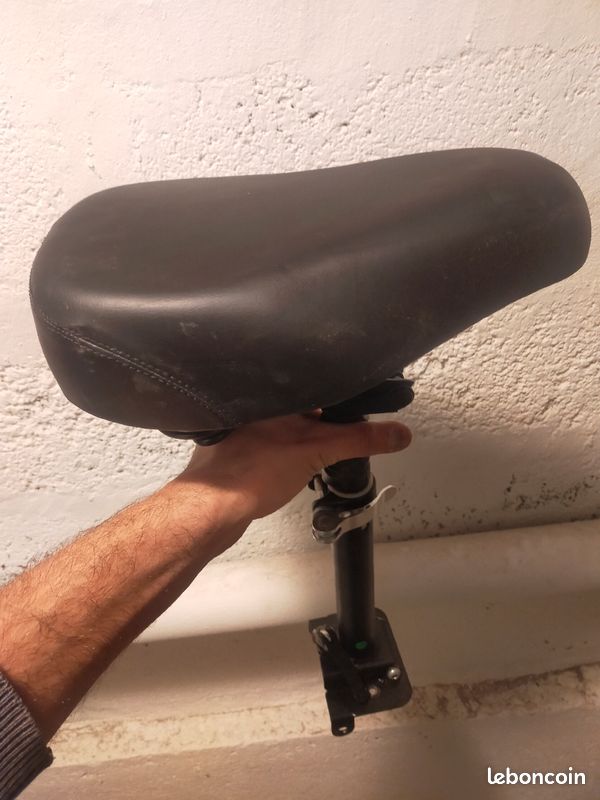 La chaise pour trottinette électrique (image 3)