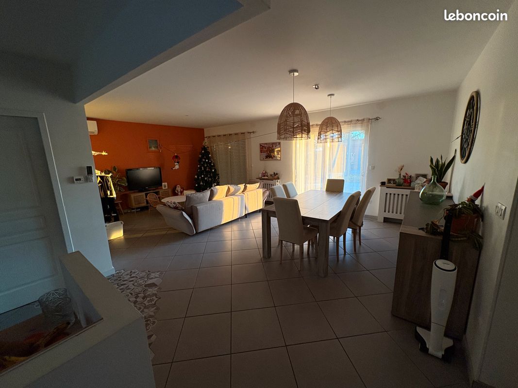 Maison 4 pièces 100 m² · à Moissac · 100 m² · 230 000 €