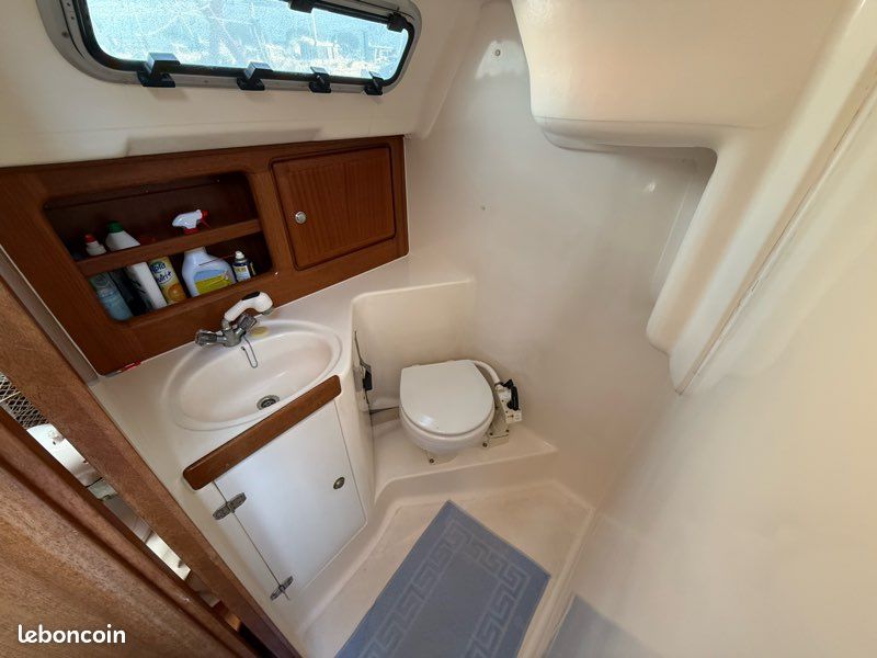 Voilier Bavaria 32 Holiday (image 4)