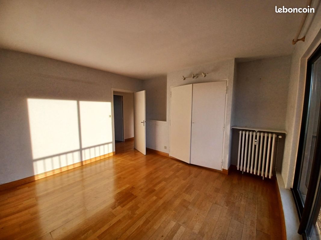 Appartement a louer aurillac - 3 pièce(s) - 79 m2 - Surfyn