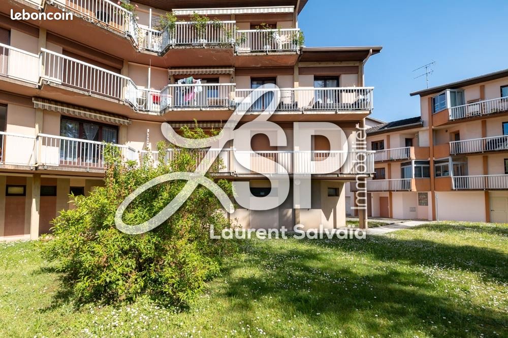 Appartement 4 pièces 83 m² · à Vinay · 83 m² · 165 000 €