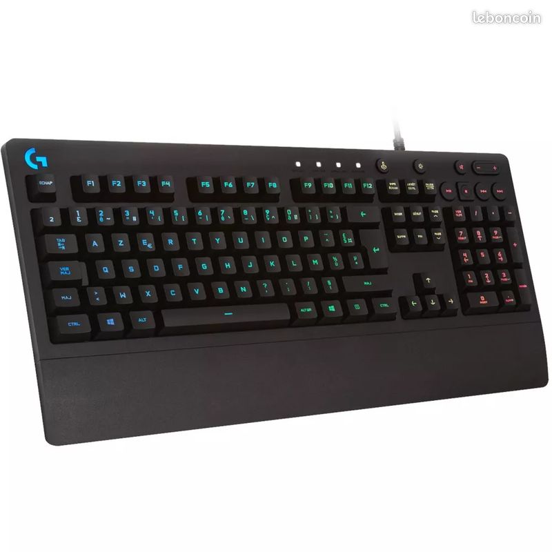 Logitech G213 Prodigy (image 1)
