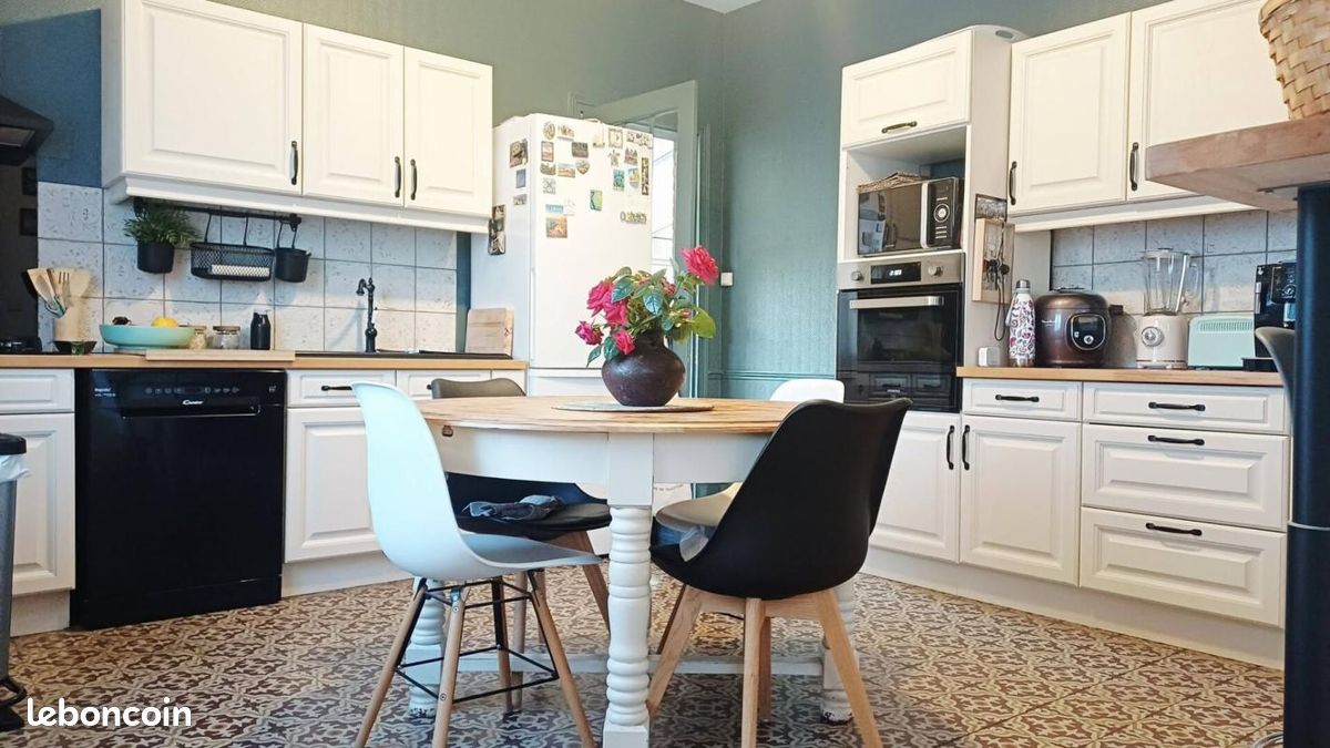 Maison 7 pièces 100 m² · à Margny-lès-Compiègne · 100 m² · 329 000 €