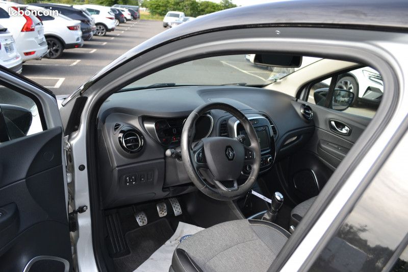 Renault CAPTUR 1.3 TCE 130CH FAP INTENS (image 6)