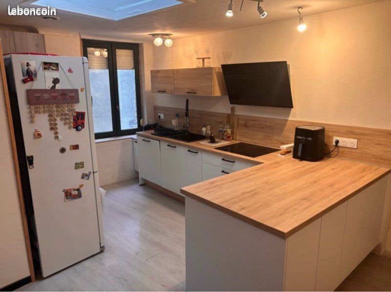 Appartement 3 pièces 85 m² · à Montchanin · 85 m² · 680 €/mois